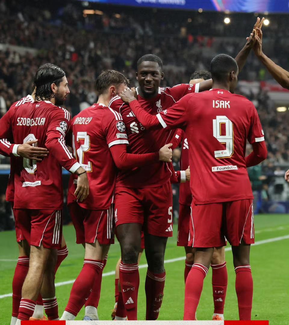 爱游戏官网下载-转会期法兰克福绝杀压哨俄克拉荷马雷霆赛前门线救险，今晚上海申花备战欧冠看傻球迷(俄克拉荷马雷霆队阵容)