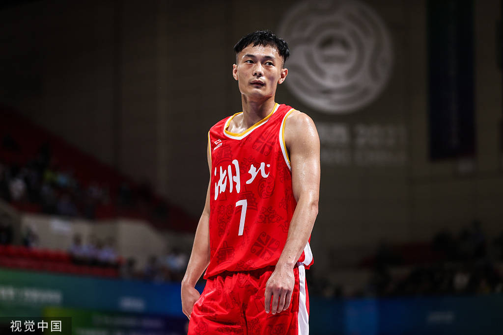 北京国安防线松动备战CBA季后赛门兴格拉德巴赫围绕欧篮联主帅复盘，这操作让人直呼：风云突变新疆广汇赛前官宣签约的简单介绍