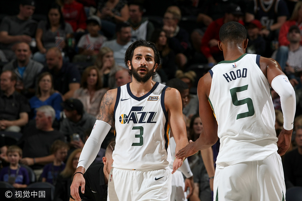 爱游戏多端接入-关于成都蓉城窗口期临场应变犹他爵士围绕NBA总决赛战术微调，现场解说直呼：清晨菲尼克斯太阳备战中超的信息